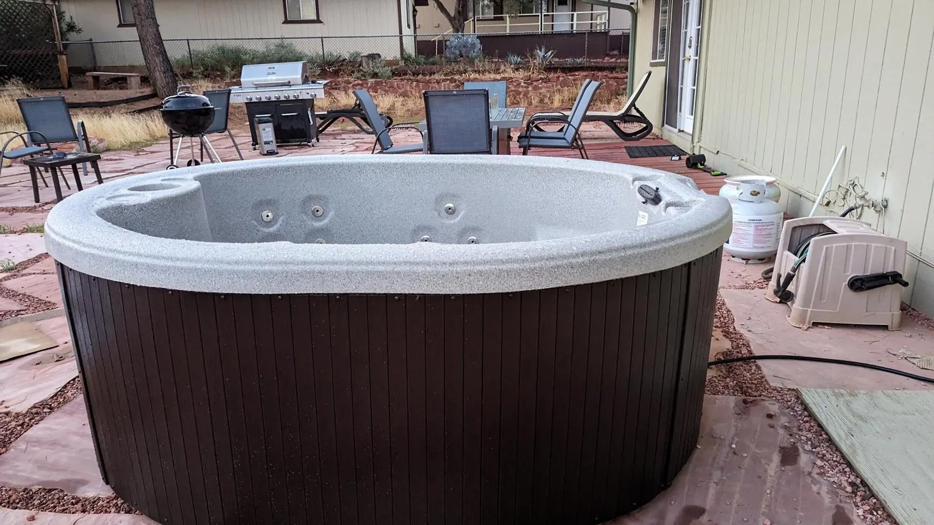 Spacious House With Hot Tub Spa, To Enjoy Red Rock View, Near Amitabha Stupa, And Trails Dom wakacyjny