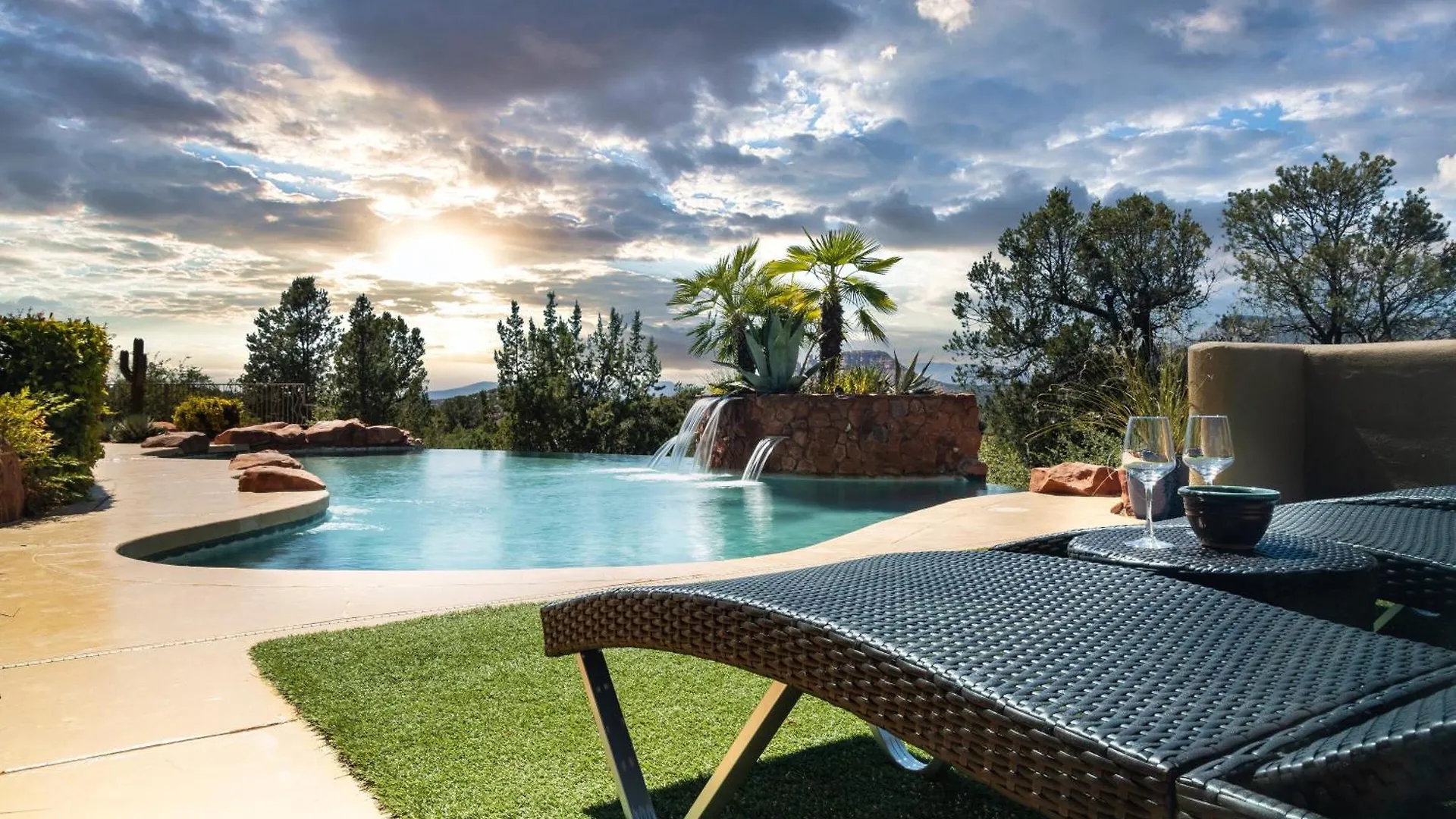 度假居 Palatial Paradise With Breathtaking Views Of Red Rock And Stunning Infinity Pool