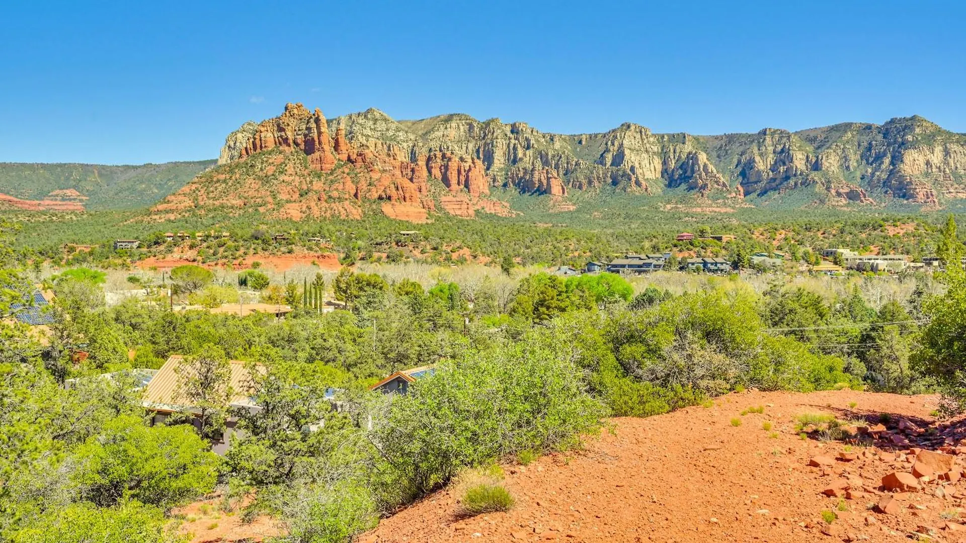 Dom wakacyjny Red Rock Retreat Walk To Hiking Trails! *