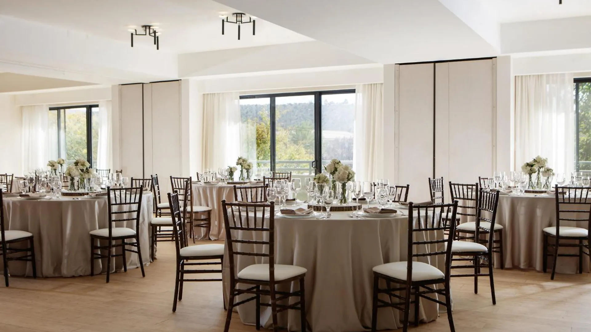 The Wilde And 4*