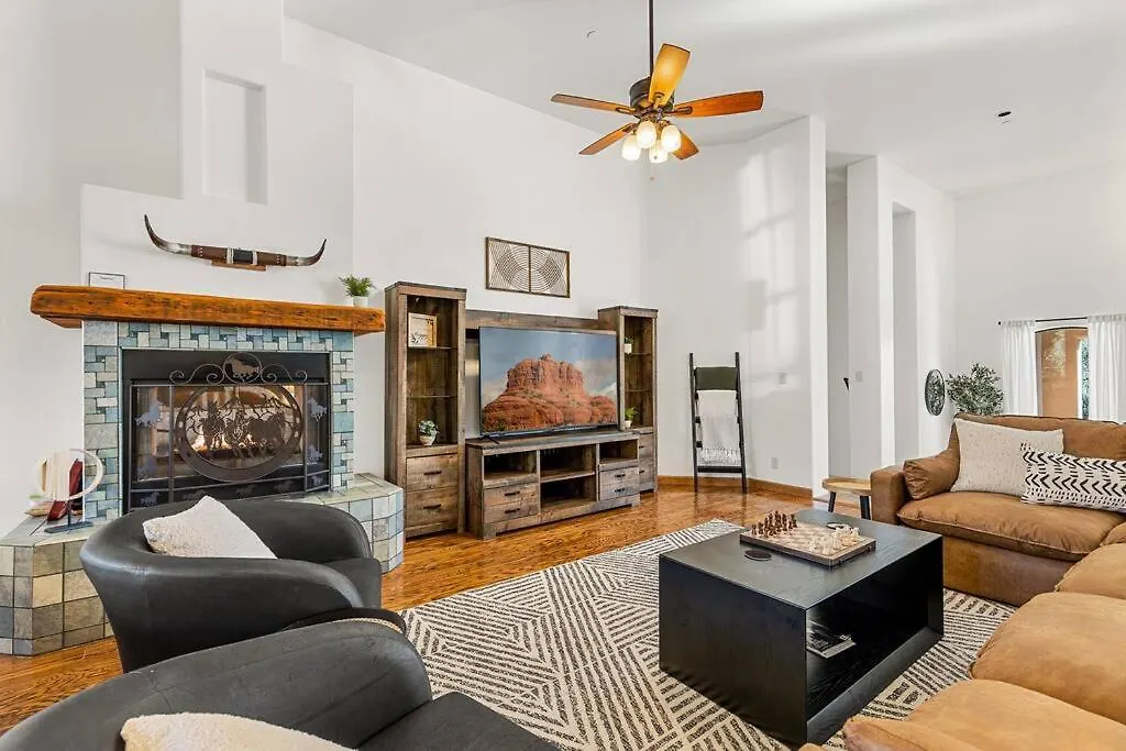 Bliss Estates -sleeps 16- Hot Tub * Sedona