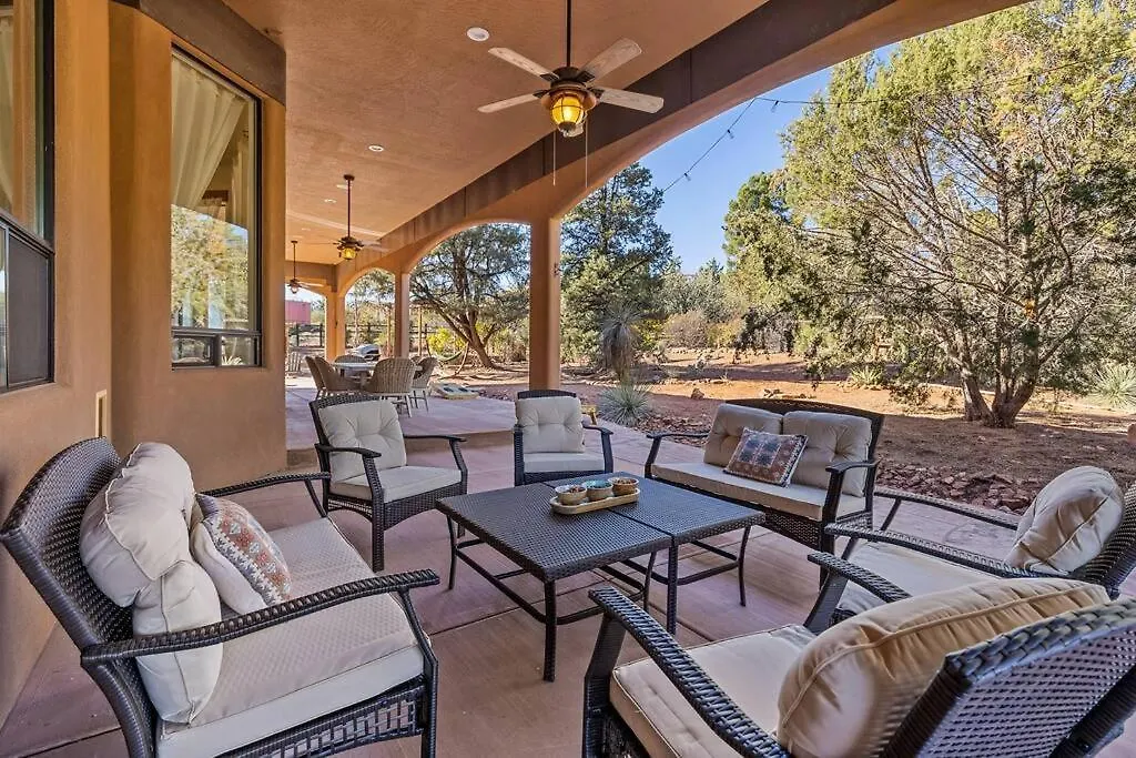 Bliss Estates -sleeps 16- Hot Tub Sedona