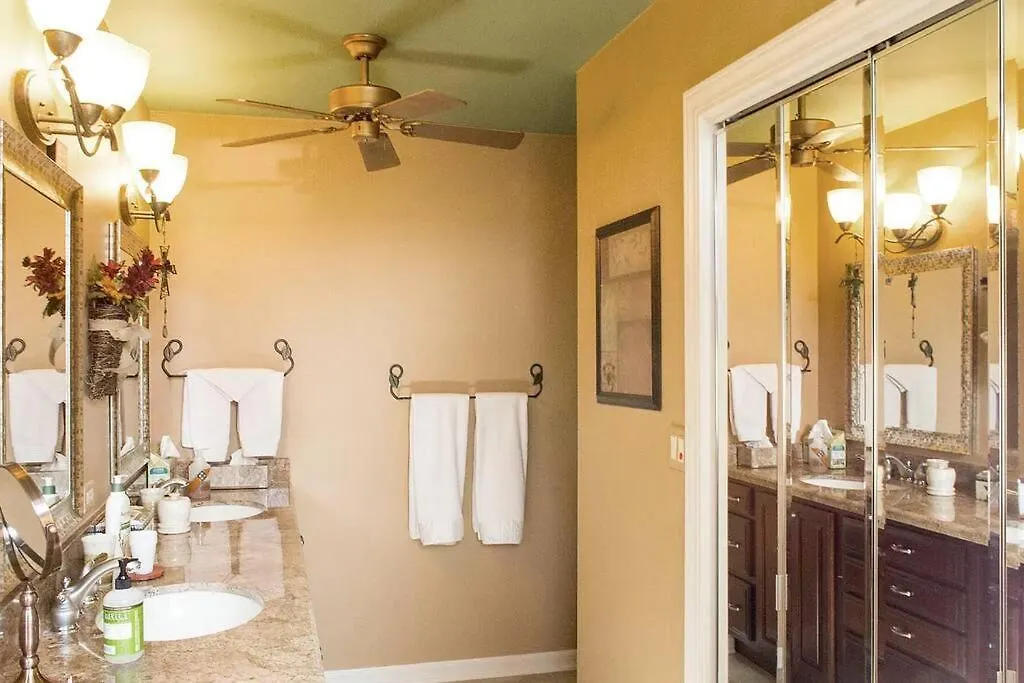 Oak Creek Oasis With Pool, Spa, Golf Villa