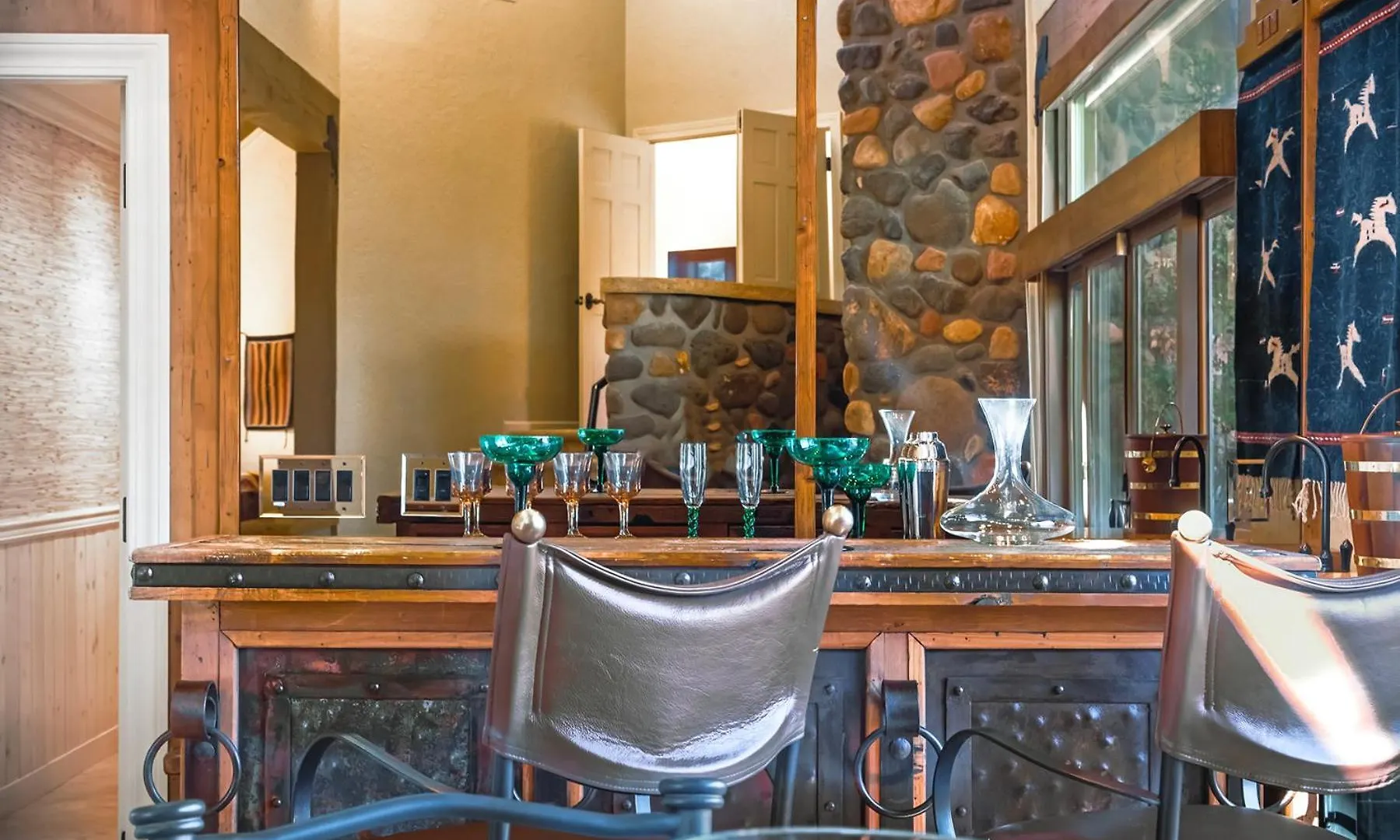 Casa de Férias Grand Estate With Pool, Tennis, Pickleball Court, 24 Guests