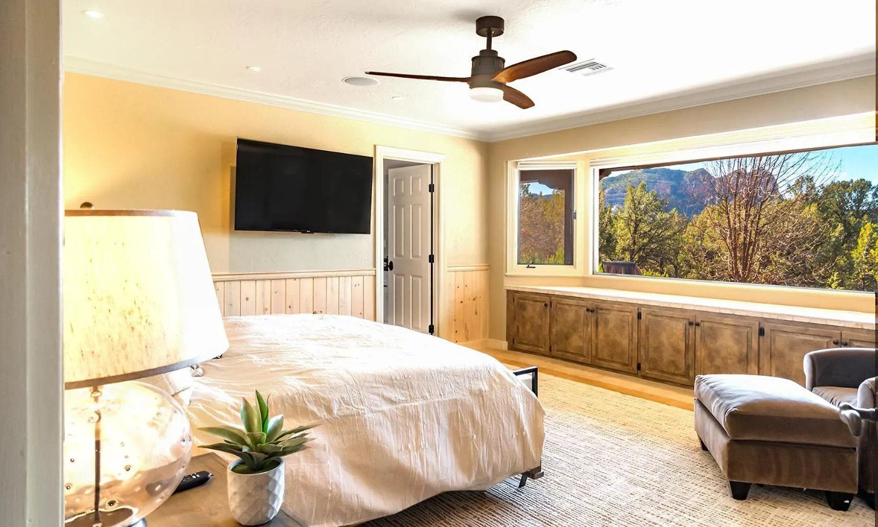 Grand Estate With Pool, Tennis, Pickleball Court, 24 Guests Casa de Férias Sedona
