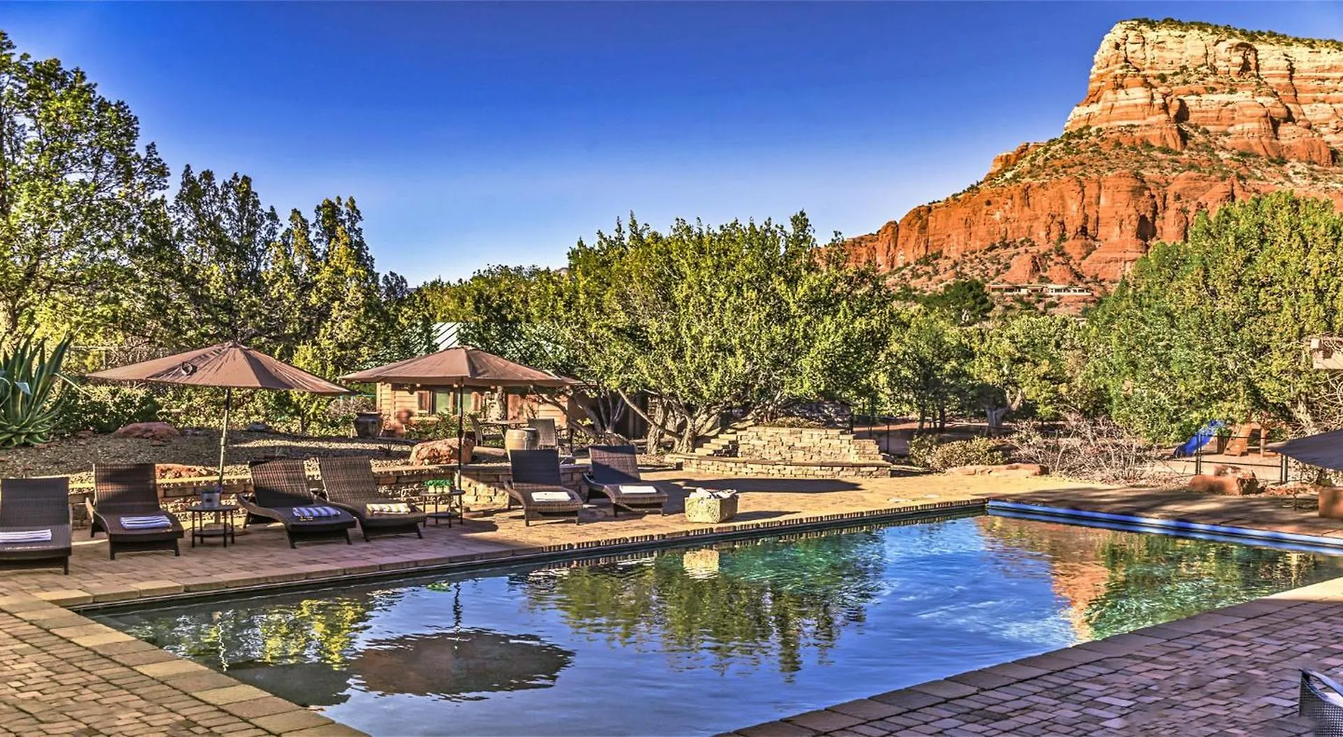 Casa de Férias Grand Estate With Pool, Tennis, Pickleball Court, 24 Guests *