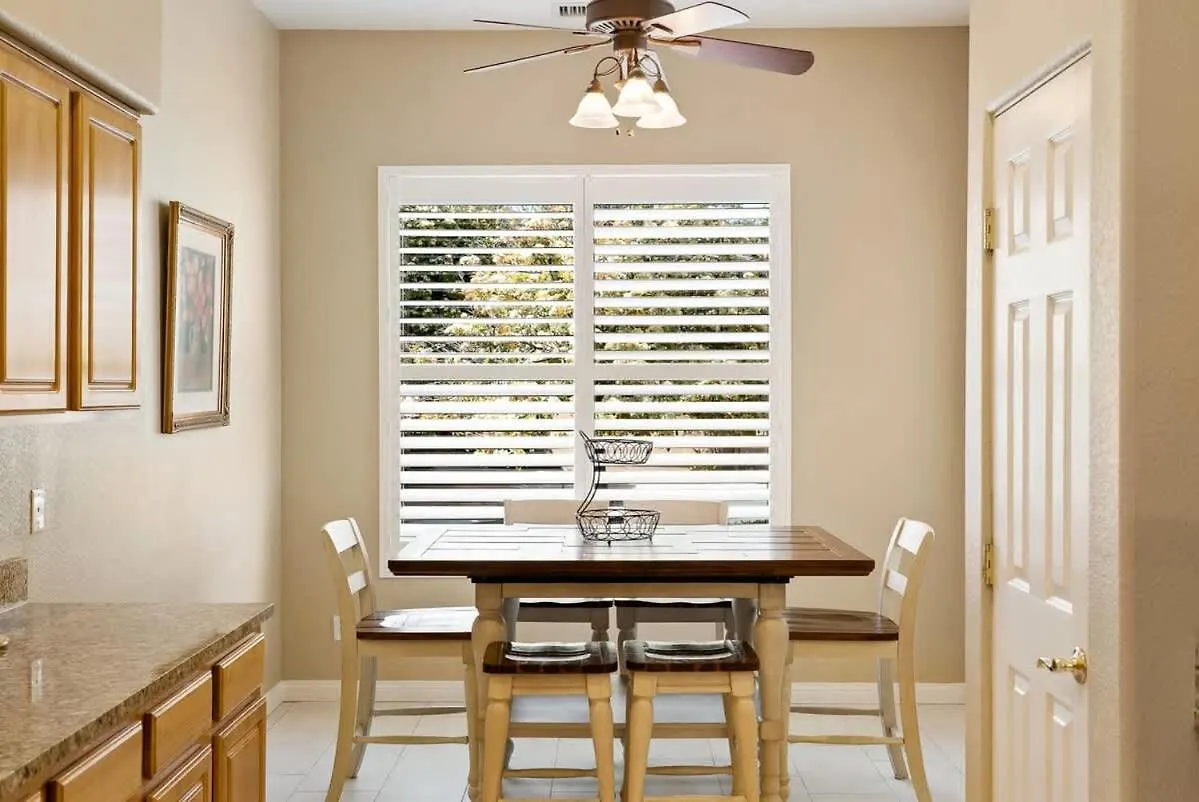 別荘 Family Friendly Townhome In Golf Community *