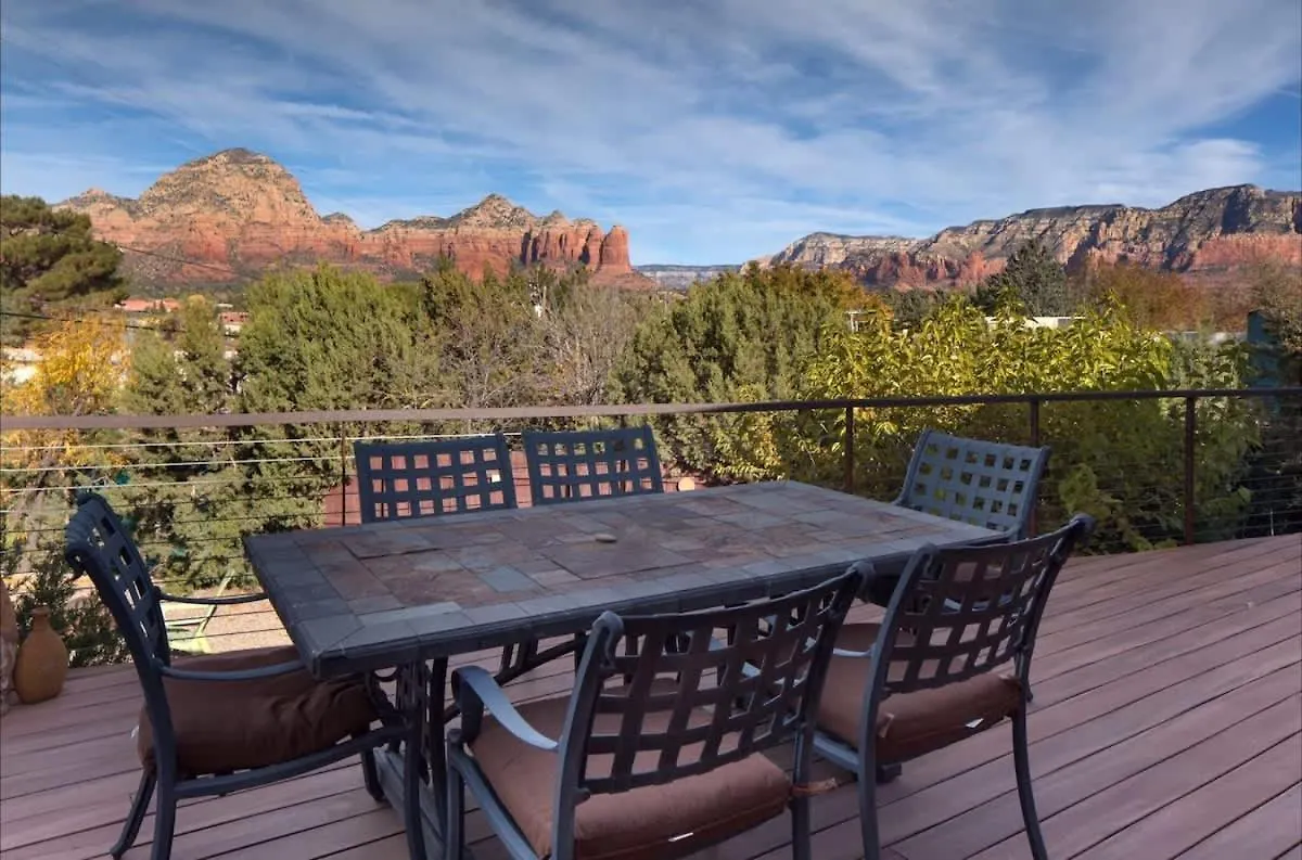 Amazing Views In The Heart Of West For Family *