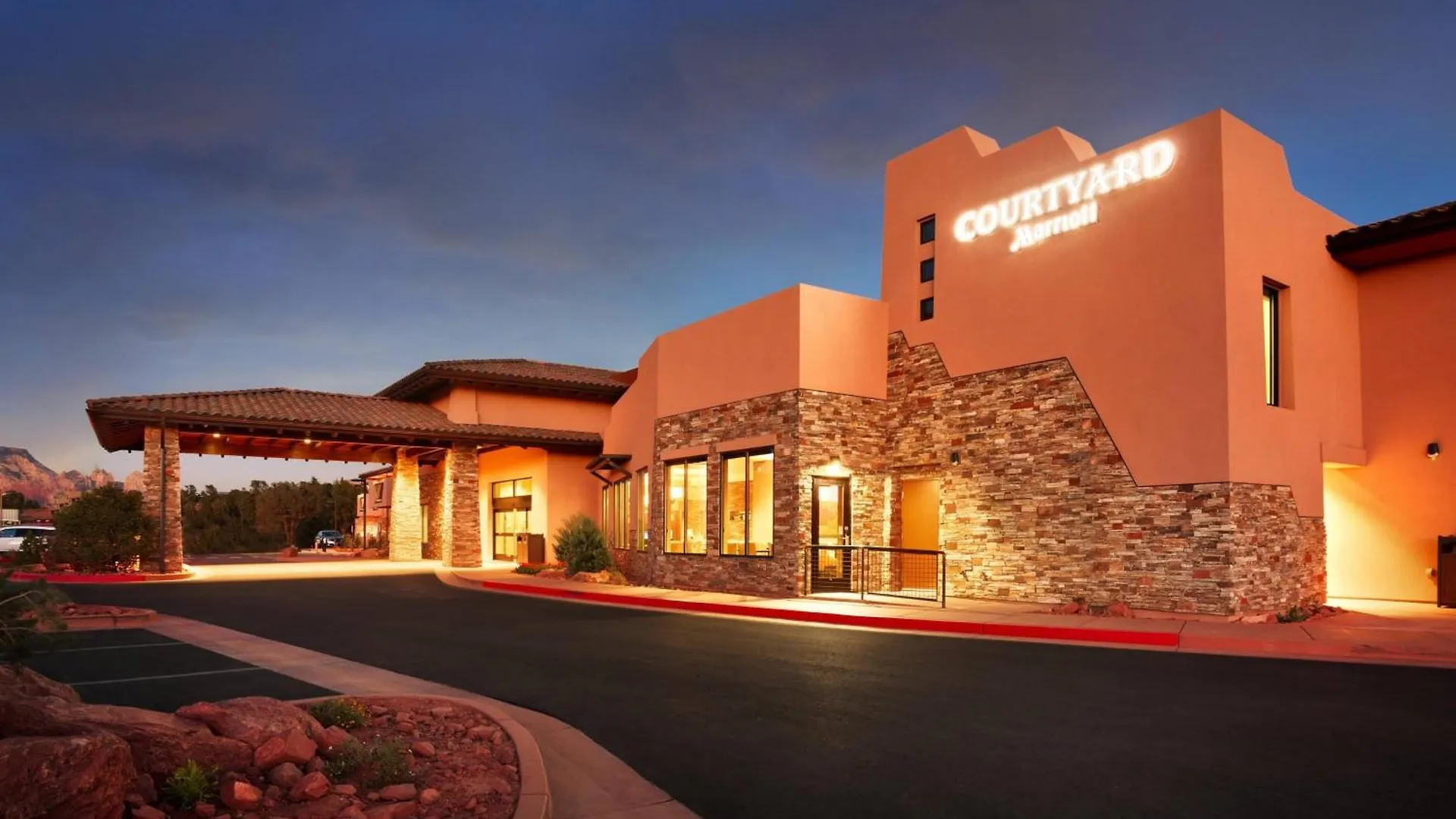 Courtyard By Marriott
