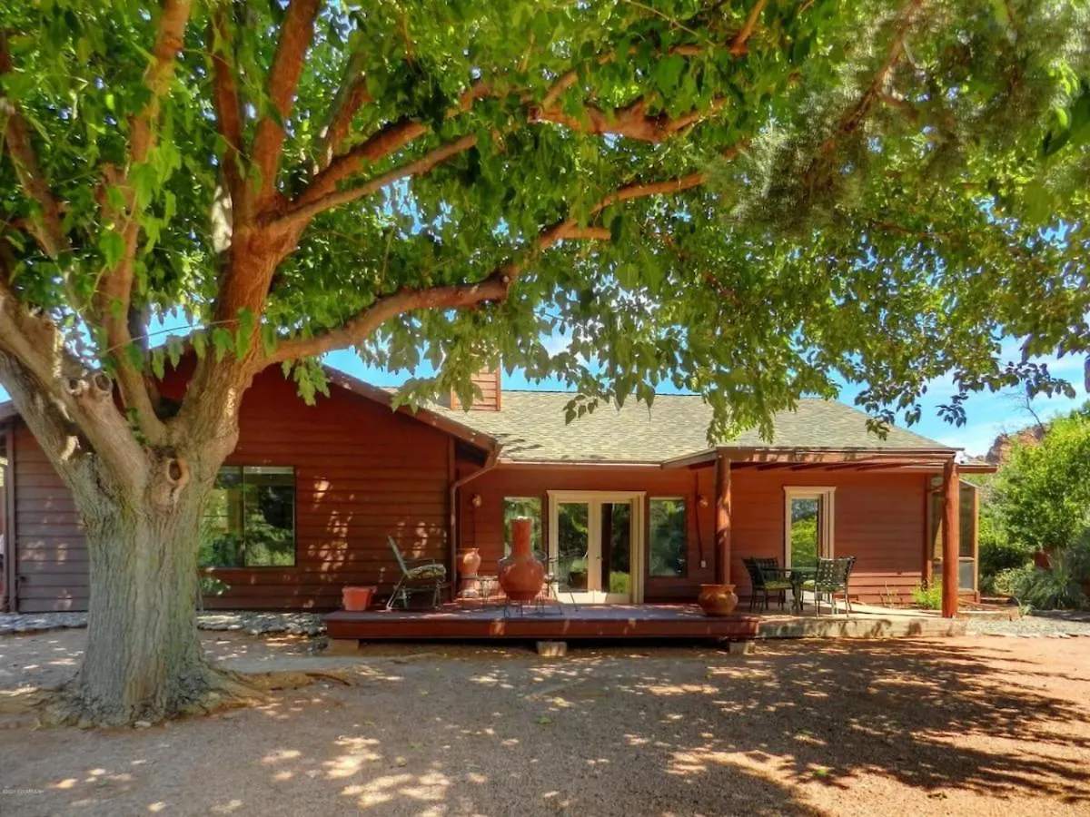 בית נופש Beautiful Views And Backyard *
