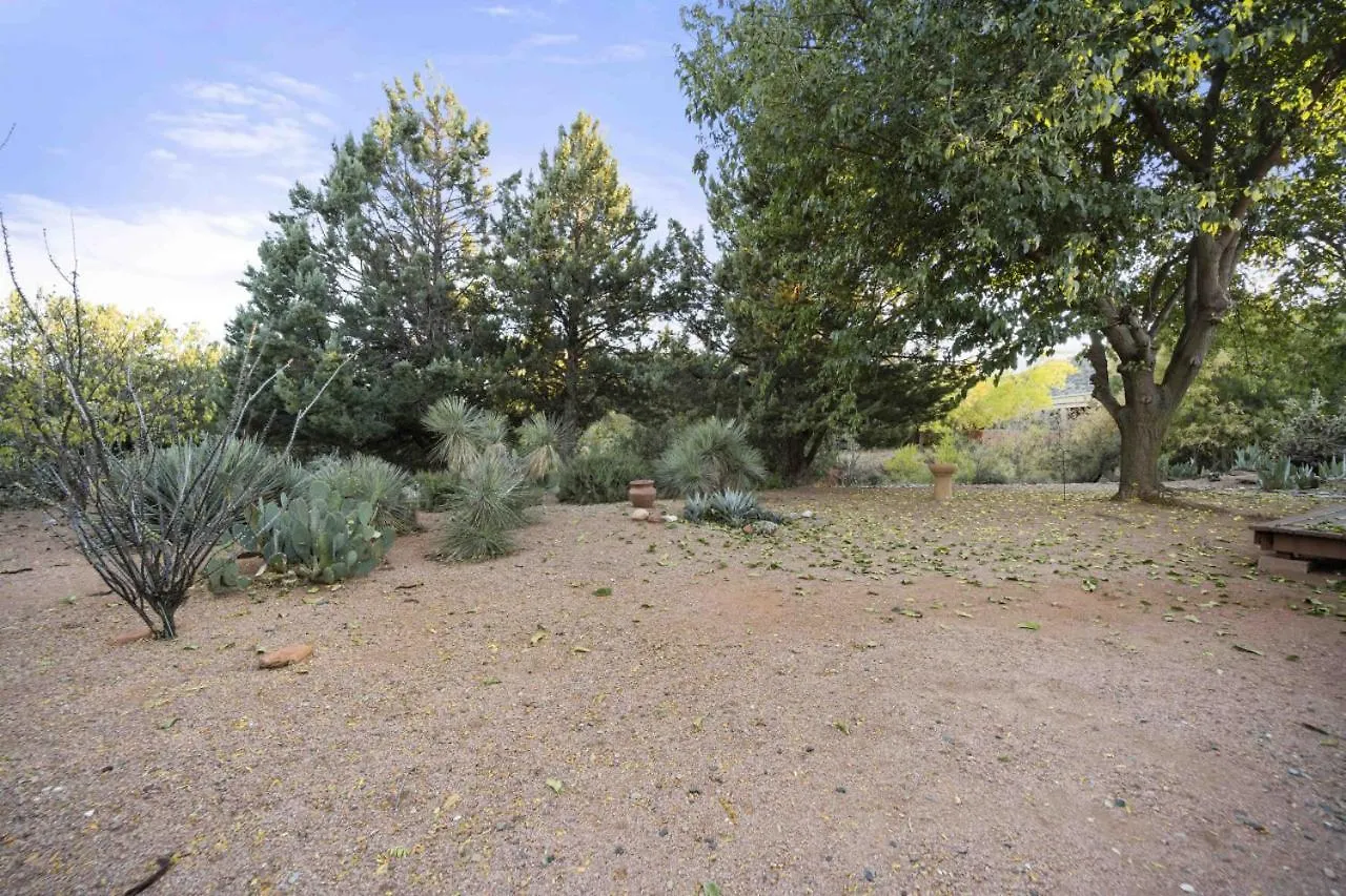בית נופש Beautiful Views And Backyard