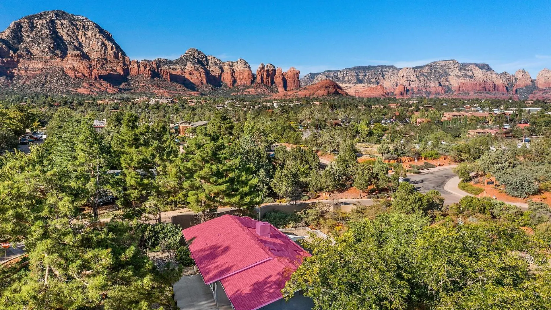 Trendy 3br In Sedona: Hot Tub/fire-pit /central Location