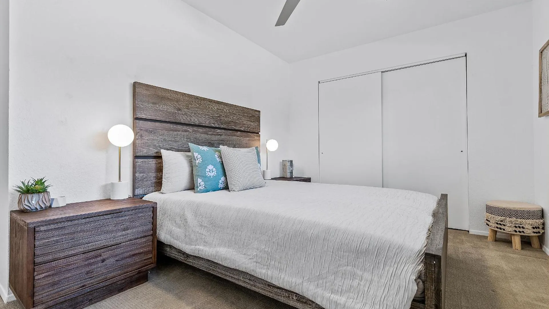 Trendy 3br In Sedona: Hot Tub/fire-pit /central Location Feriehus