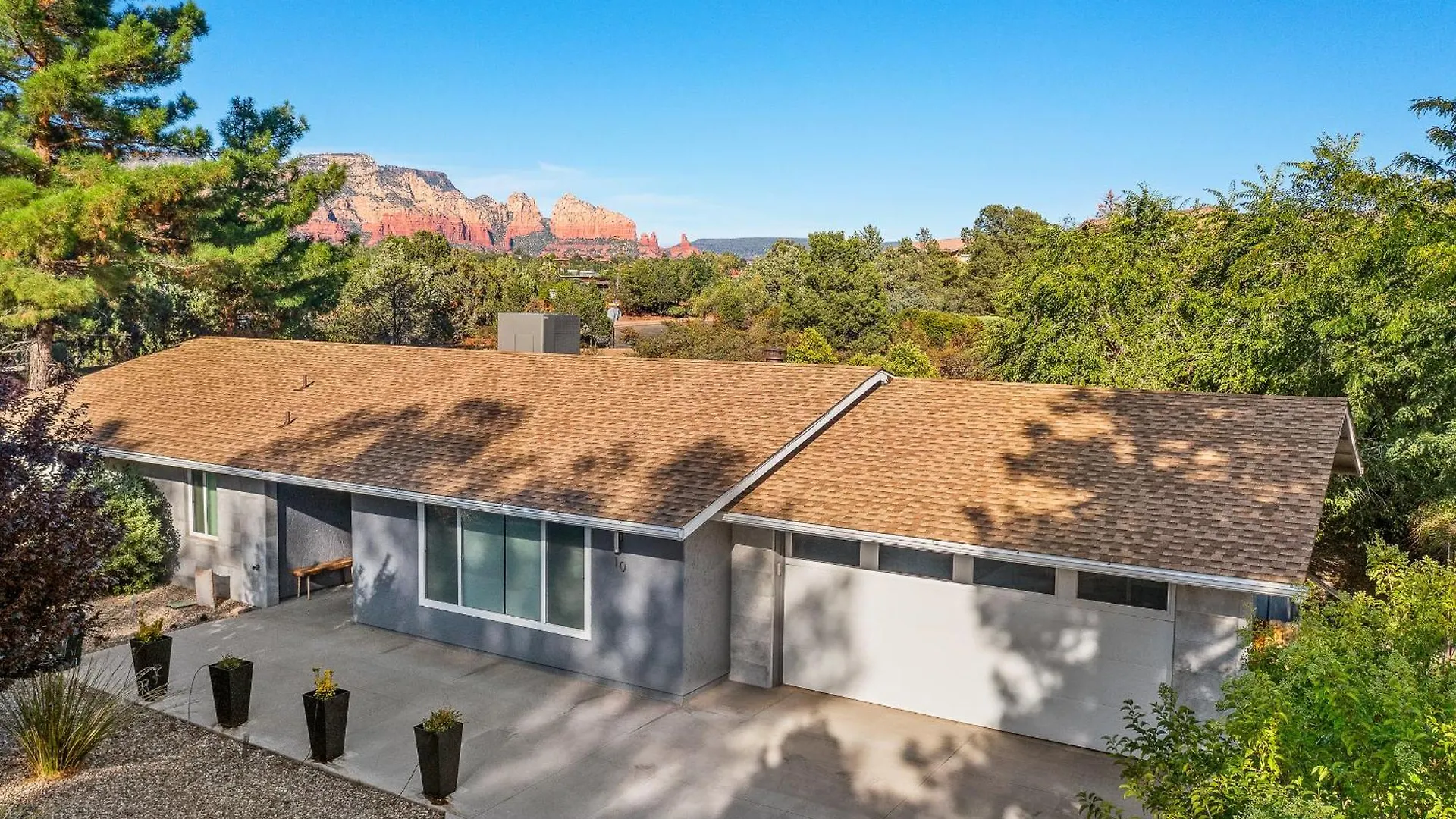 Feriehus Trendy 3br In Sedona: Hot Tub/fire-pit /central Location