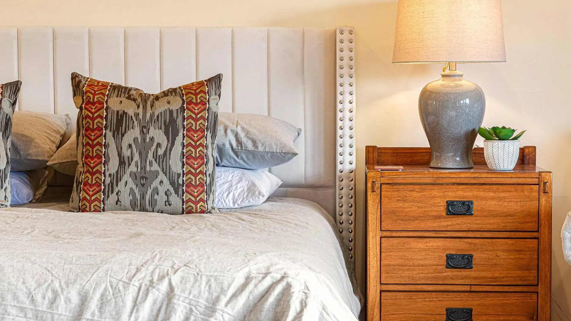 Dom wakacyjny 8-bedrooms With Stunning Views & 75' Lap Pool Sedona