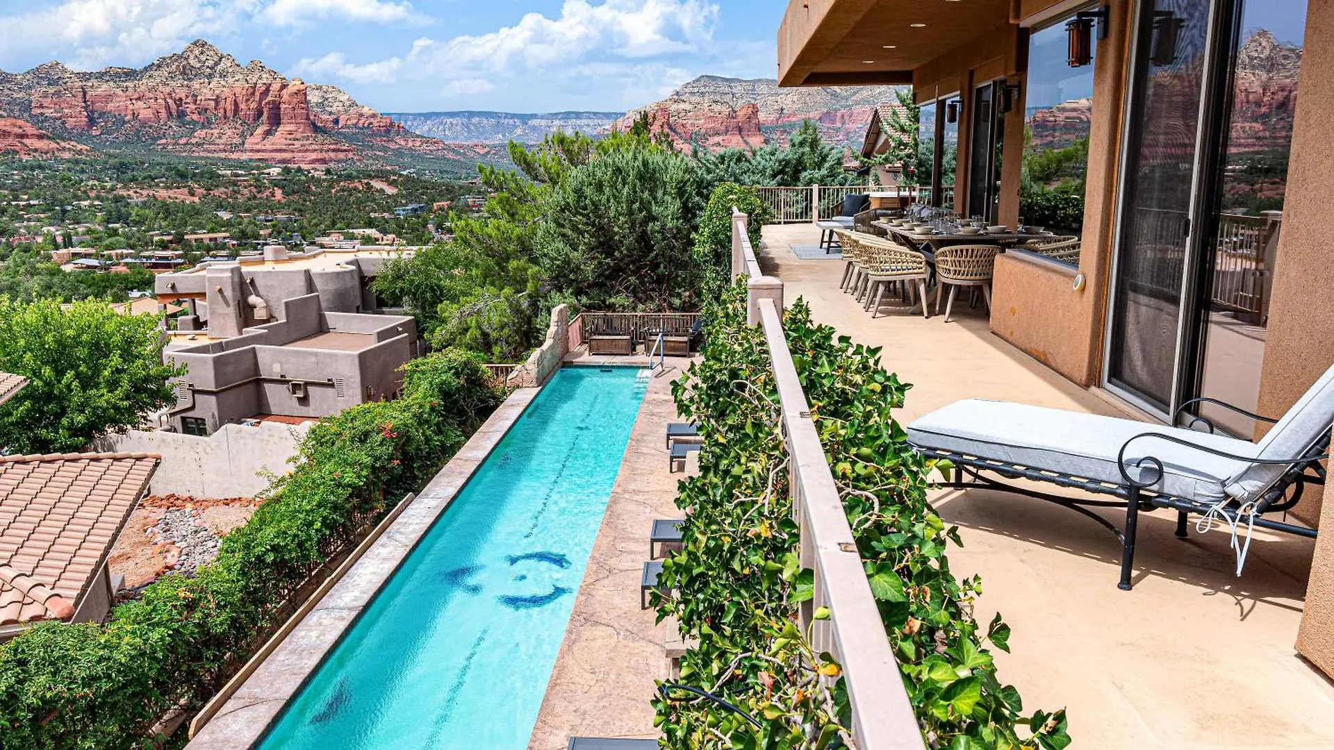 8-bedrooms With Stunning Views & 75' Lap Pool Dom wakacyjny Sedona