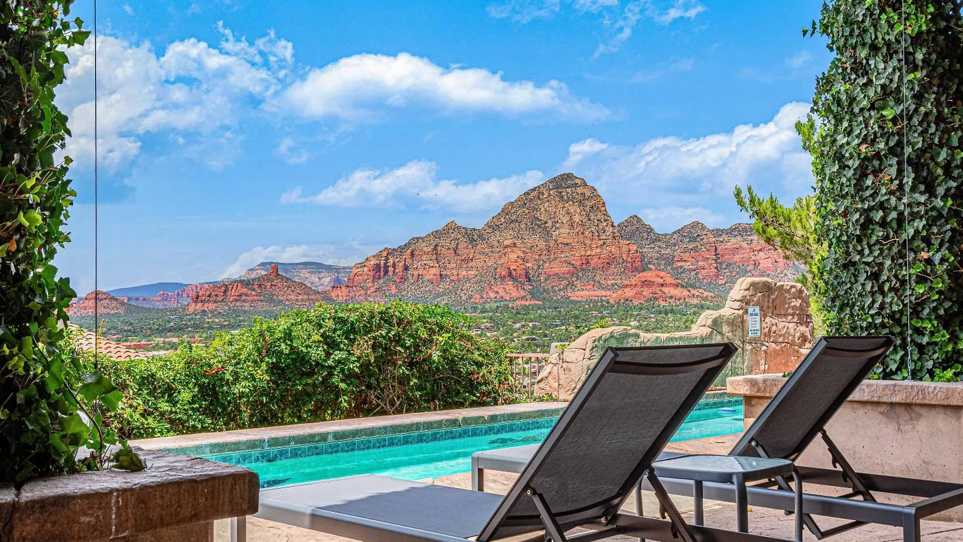 8-bedrooms With Stunning Views & 75' Lap Pool Dom wakacyjny Sedona