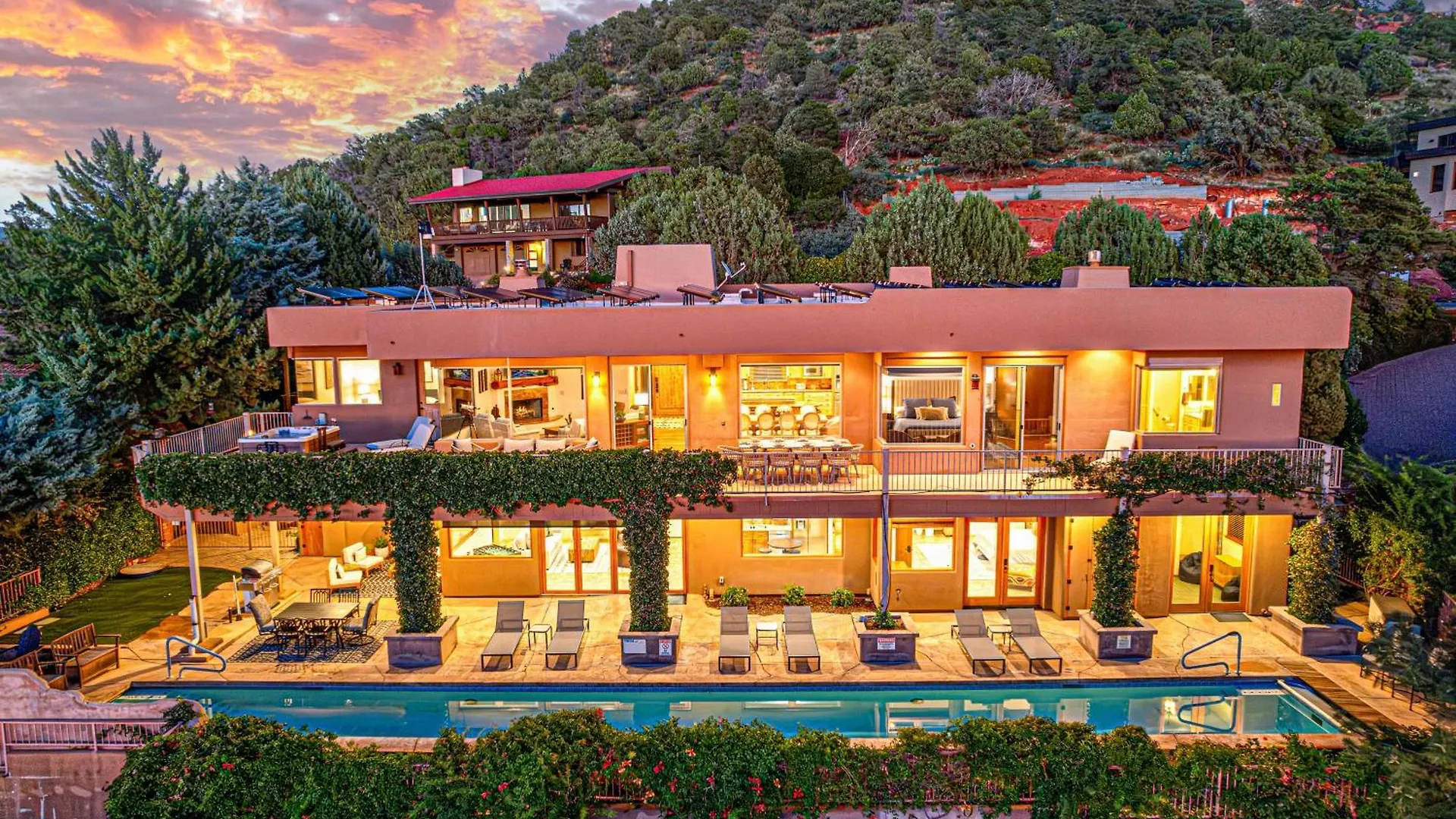8-bedrooms With Stunning Views & 75' Lap Pool Dom wakacyjny Sedona