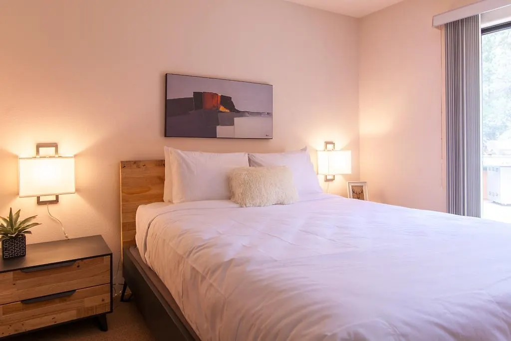 Сasa de vacaciones Sunset House West