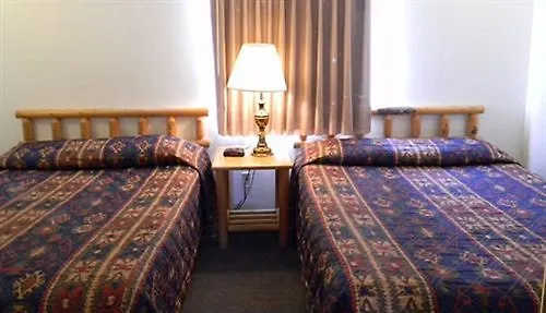 Hotel Village 2*