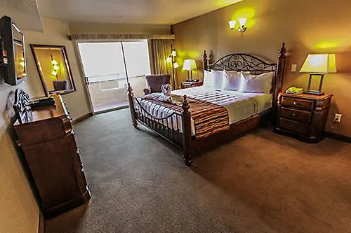 Springs Hotel 3*