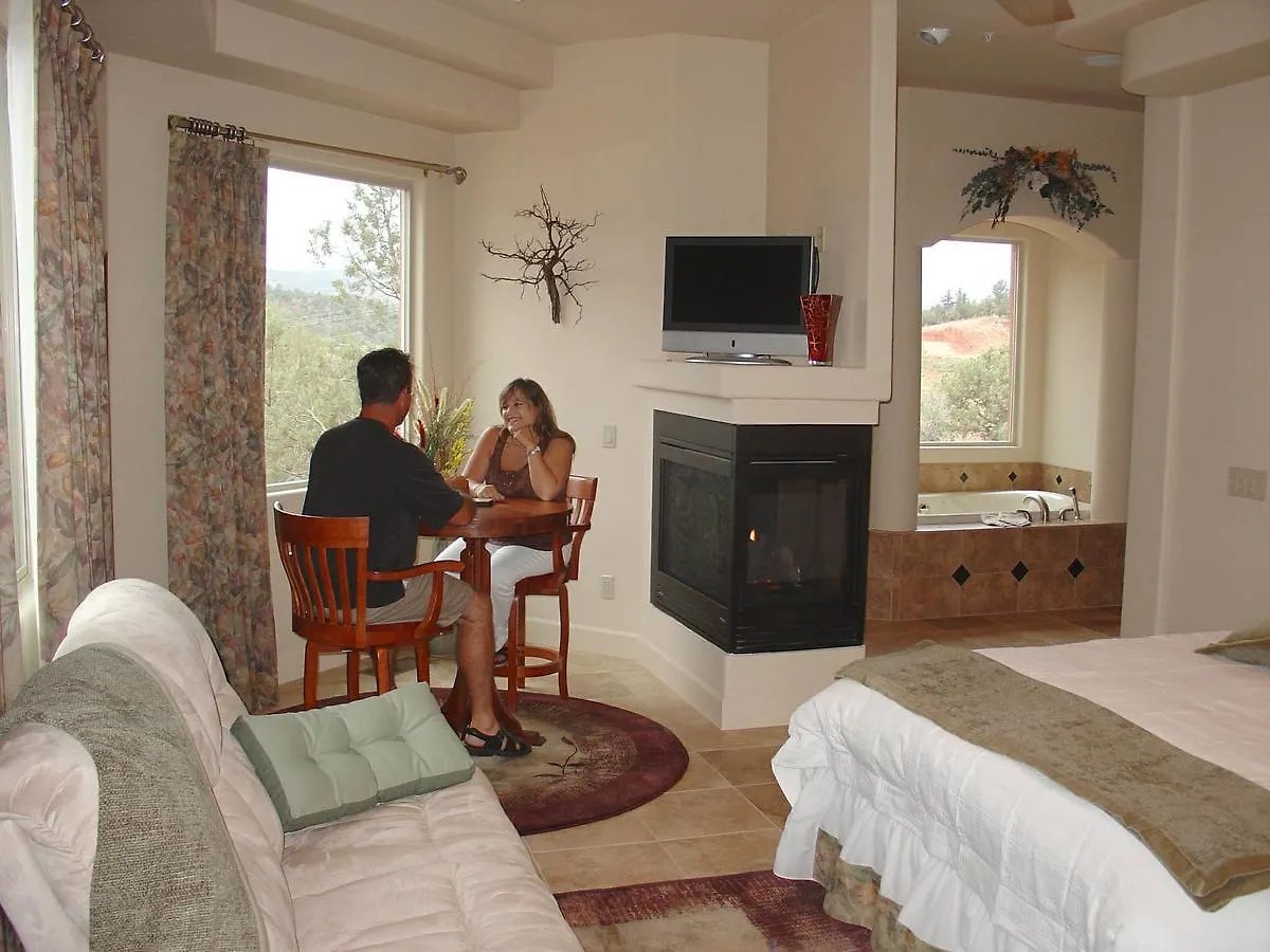 Cathedral Hideaway Llc Bed & Breakfast *