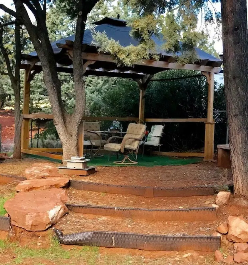 Dom wakacyjny Spacious House With Hot Tub Spa, To Enjoy Red Rock View, Near Amitabha Stupa, And Trails
